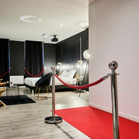 Ng Suitehome - Lille I Roubaix Centre I Grand Place - Balneo - Netflix - Wifi Εξωτερικό φωτογραφία