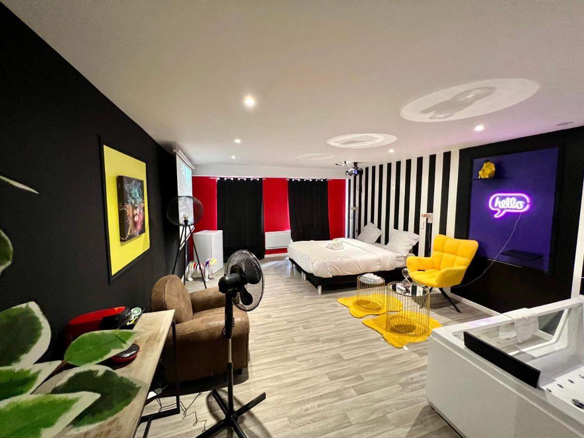 Ng Suitehome - Lille I Roubaix Centre I Grand Place - Balneo - Netflix - Wifi Εξωτερικό φωτογραφία