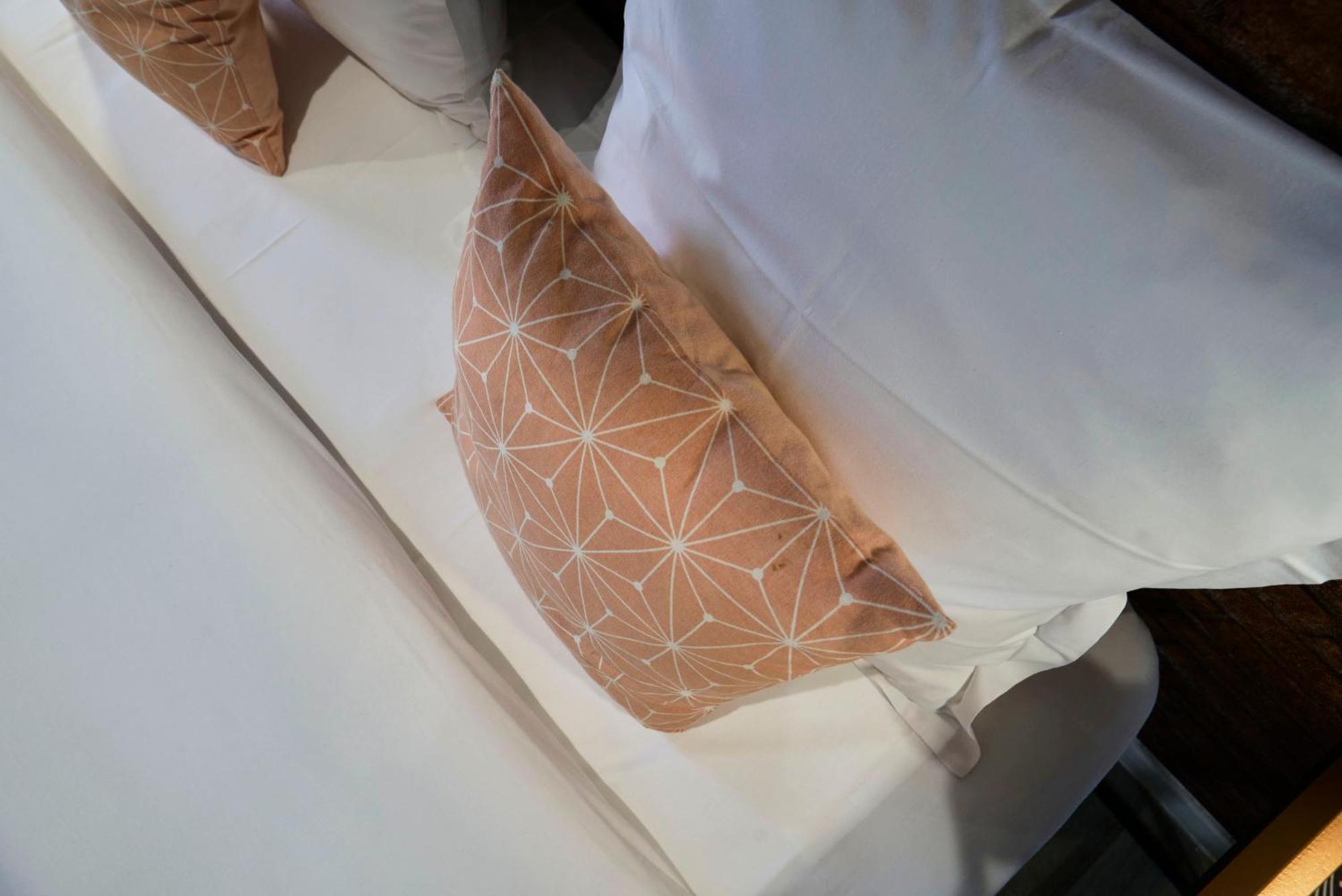 Ng Suitehome - Lille I Roubaix Centre I Grand Place - Balneo - Netflix - Wifi Εξωτερικό φωτογραφία