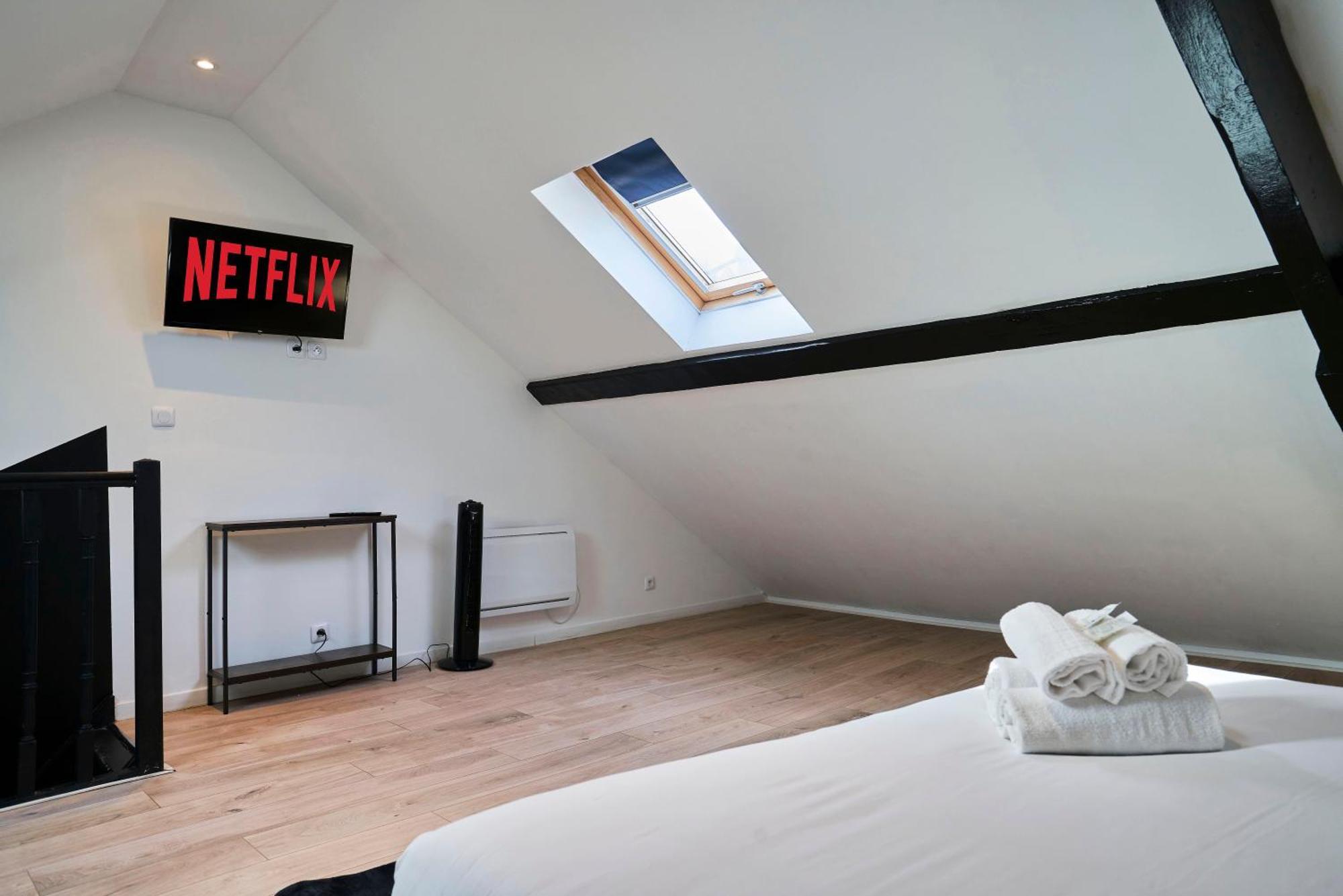 Ng Suitehome - Lille I Roubaix Centre I Grand Place - Balneo - Netflix - Wifi Εξωτερικό φωτογραφία