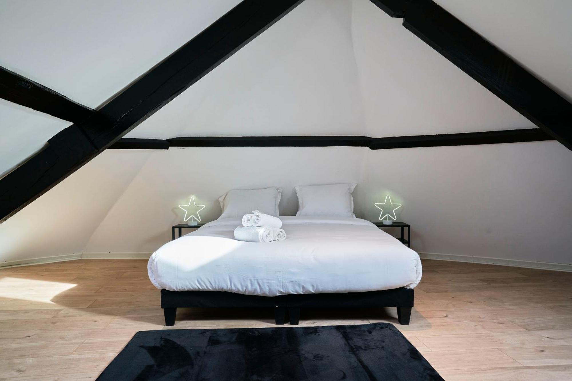 Ng Suitehome - Lille I Roubaix Centre I Grand Place - Balneo - Netflix - Wifi Εξωτερικό φωτογραφία